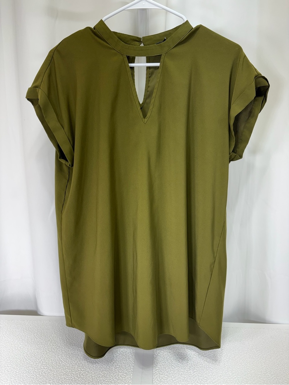Express Olive Green Keyhole Tunic 4136